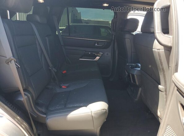 7SVAAABA3SX048427 2025 TOYOTA SEQUOIA Silver Rear interior view