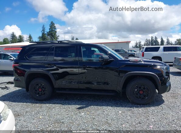 7SVAAABA3SX070282 2025 TOYOTA SEQUOIA Black Rear interior view