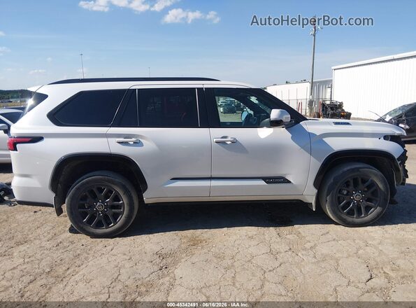 7SVAAABA4PX005156 2023 TOYOTA SEQUOIA White Панорамний вид салону 360°