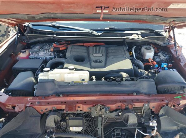 7SVAAABA5RX025094 2024 TOYOTA SEQUOIA Оранжевый Вид подкапотного пространства