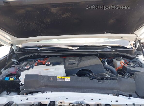 7SVAAABA5RX048004 2024 TOYOTA SEQUOIA White Հետևի տեսք