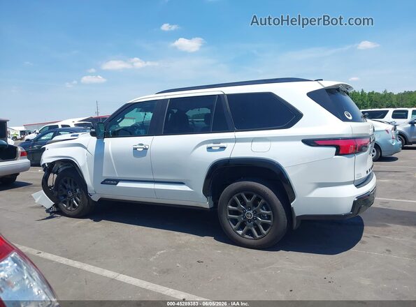 7SVAAABA5RX048004 2024 TOYOTA SEQUOIA White 
