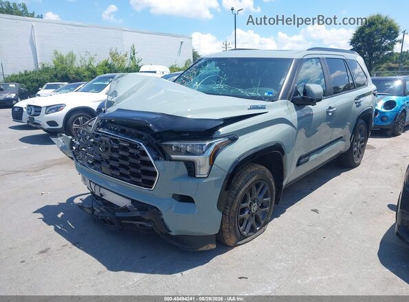 7SVAAABA7RX026795 2024 TOYOTA SEQUOIA Gray Front left