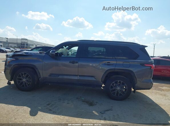 7SVAAABA9PX013561 2023 TOYOTA SEQUOIA Gray Widok wnętrza 360 stopni