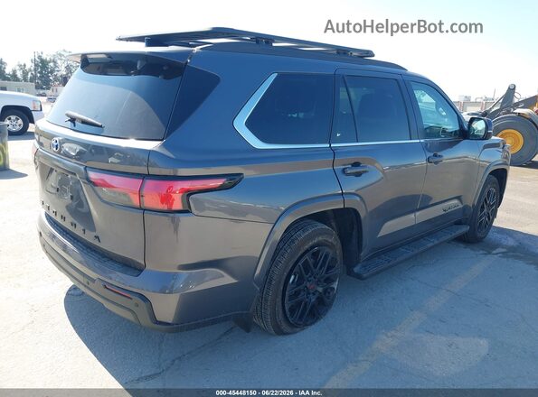 7SVAAABA9RX046255 2024 TOYOTA SEQUOIA Серый Задняя правая четверть