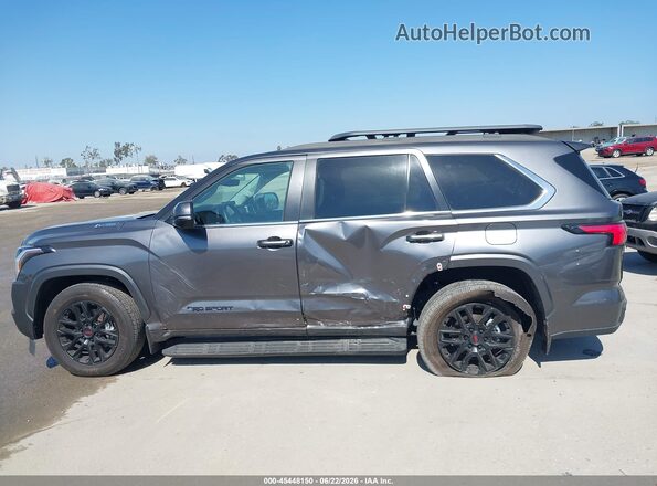 7SVAAABA9RX046255 2024 TOYOTA SEQUOIA Серый Панорамный вид салона 360°