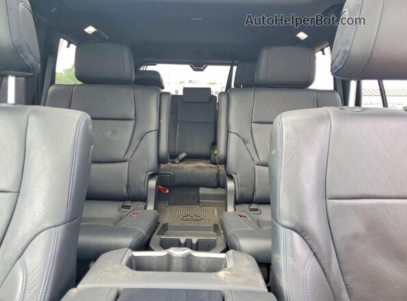 7SVAAABAXSX065581 2025 TOYOTA SEQUOIA Silver უკანა სავარძლების ხედი
