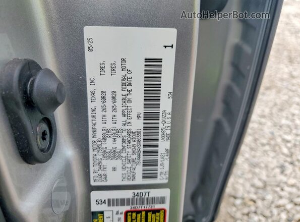 7SVAAABAXSX065581 2025 TOYOTA SEQUOIA Silver სალონის 360-გრადუსიანი ხედი
