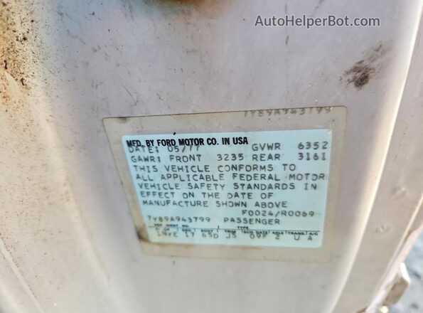 7Y89A943799 1977 LINCOLN CONTINENTA Silver 