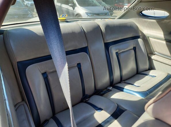 7Y89A943799 1977 LINCOLN CONTINENTA Silver 