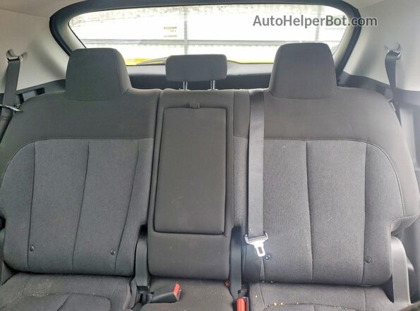 7YAKMDDC7SY019814 2025 HYUNDAI IONIQ Silver Vista de los asientos traseros
