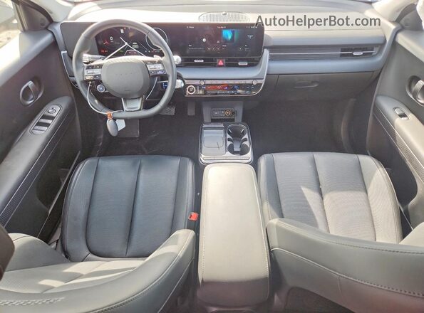 7YAKNDDC3TY041775 2026 HYUNDAI IONIQ Gray Вид панелі приладів