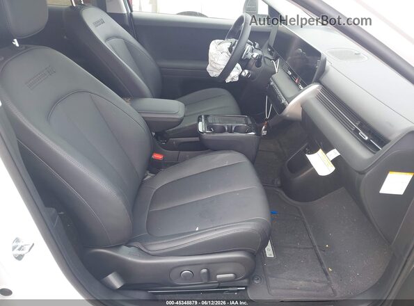 7YAKNDDC6TY065374 2026 HYUNDAI IONIQ 5 Белый Вид салона спереди