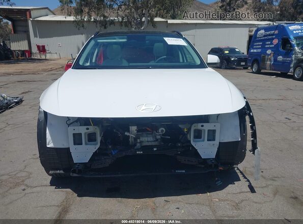 7YAKR4DA9SY024173 2025 HYUNDAI IONIQ 5 White უკანა სალონის ხედი