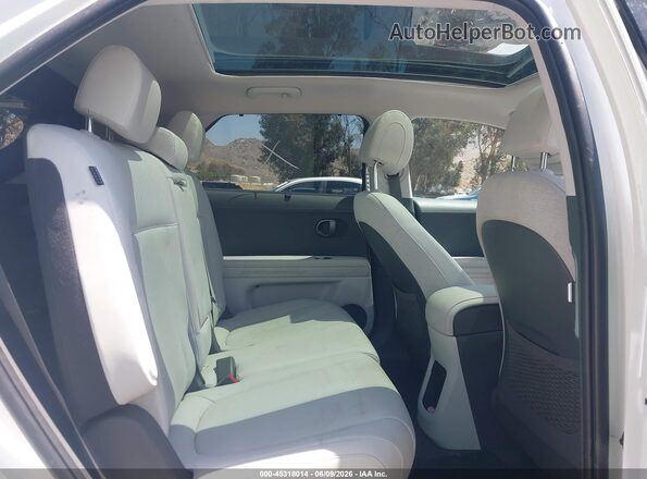 7YAKR4DA9SY024173 2025 HYUNDAI IONIQ 5 White VIN კოდის სტიკერის ხედი