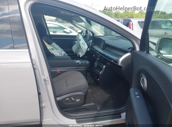 7YAMTFS34TY003078 2026 HYUNDAI IONIQ 9 Серый Вид салона спереди