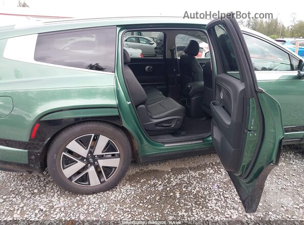 7YAMUFS31TY001818 2026 HYUNDAI IONIQ 9 Green Vista de la etiqueta del VIN