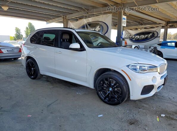 5UXKT0C53J0W01376 2018 BMW X5 White Front view