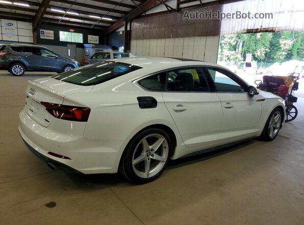 WAUENCF54KA024940 2019 AUDI A5 White 