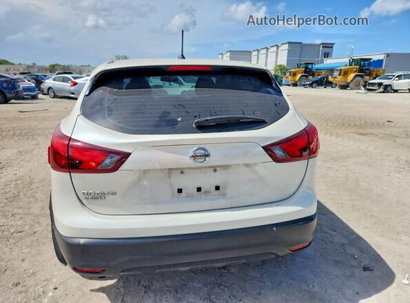 JN1BJ1CPXHW008588 2017 NISSAN ROGUE White წინა სალონის ხედი