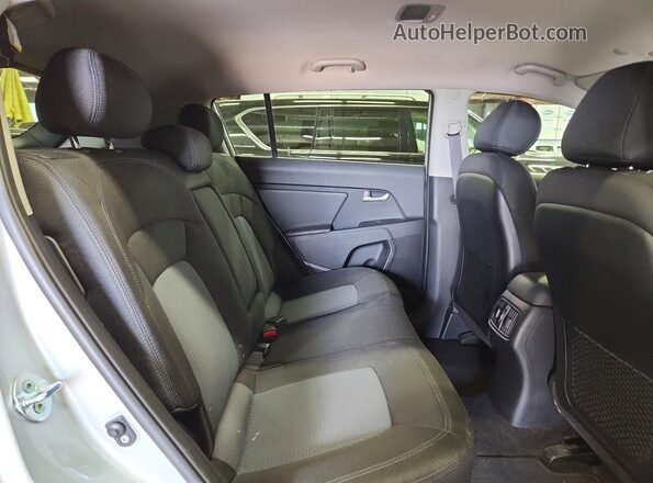 KNDPBCAC8G7832304 2016 KIA SPORTAGE Silver ძრავის განყოფილების ხედი