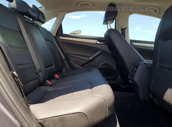 1VWSA7A31MC006687 2021 VOLKSWAGEN PASSAT Gray 