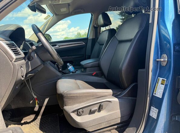 1V2UR2CA3KC548517 2019 VOLKSWAGEN ATLAS Blue Vista trasera
