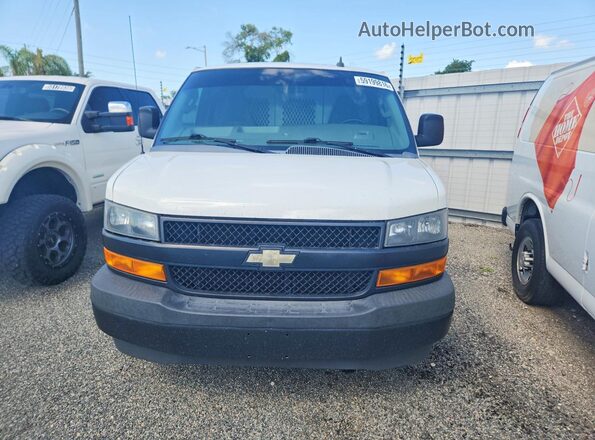1GCWGAFG2K1367012 2019 CHEVROLET EXPRESS White Հետևի տեսք
