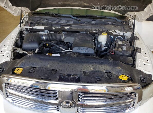 1C6RR6FG7JS210855 2018 RAM 1500 White Engine compartment view