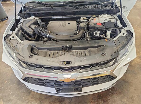 3GNKBHR46SS229695 2025 CHEVROLET BLAZER Белый Вид подкапотного пространства