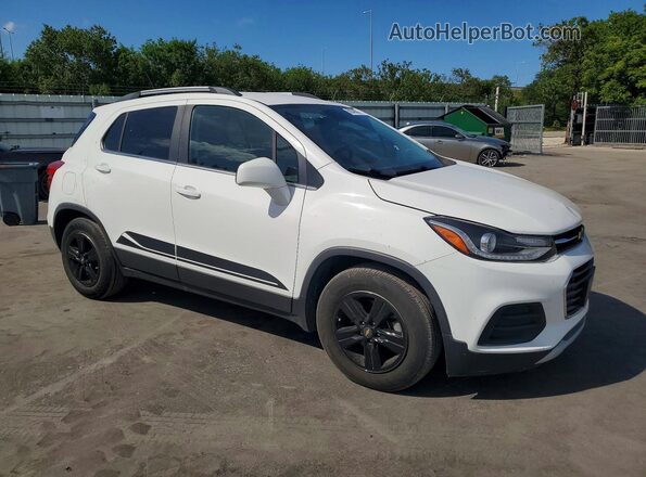 3GNCJLSB4KL401641 2019 CHEVROLET TRAX White Front view