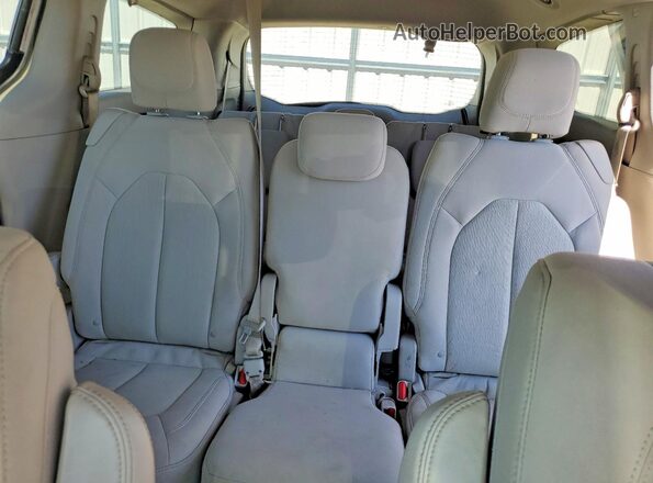 2C4RC1DG4HR634389 2017 CHRYSLER PACIFICA White 