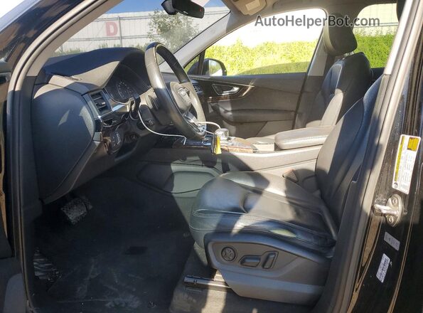 WA1LAAF72JD022946 2018 AUDI Q7 Черный Вид панели приборов