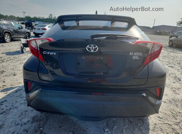 NMTKHMBXXJR022121 2018 TOYOTA C-HR Black Вид салону спереду