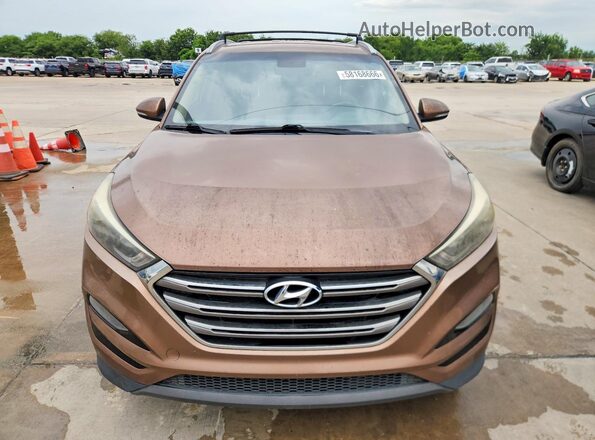 KM8J33A29GU175164 2016 HYUNDAI TUCSON Brown Вид ззаду