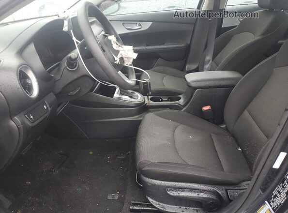 3KPF24AD1RE753649 2024 KIA FORTE Gray 