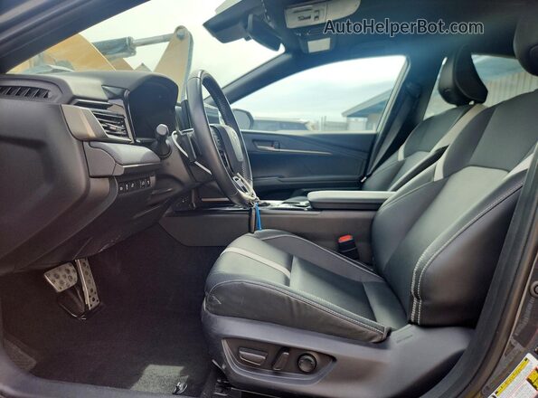 4T1DAACK6SU597521 2025 TOYOTA CAMRY Gray Widok deski rozdzielczej