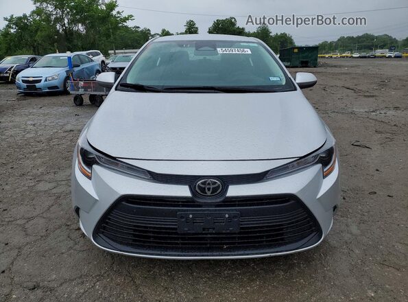 5YFB4MDEXSP277841 2025 TOYOTA COROLLA Silver Widok z tyłu