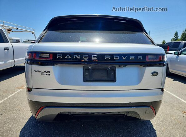 SALYL2RX8JA775415 2018 LAND ROVER RANGE ROVER Silver Вид салону спереду