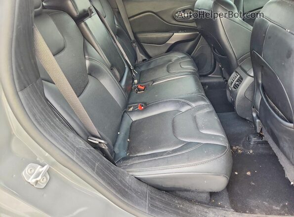 1C4PJMDX7MD209924 2021 JEEP CHEROKEE Black უკანა სალონის ხედი