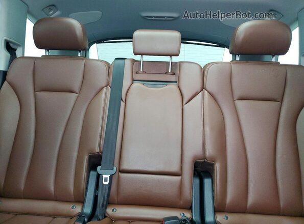 WA1VAAF78JD033328 2018 AUDI Q7 White 