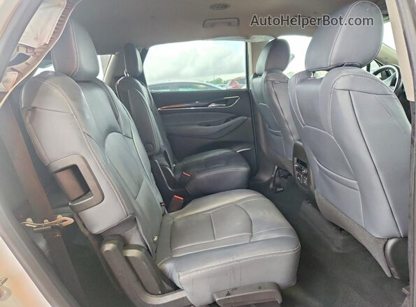 5GAERBKW2JJ216017 2018 BUICK ENCLAVE White Вид підкапотного простору