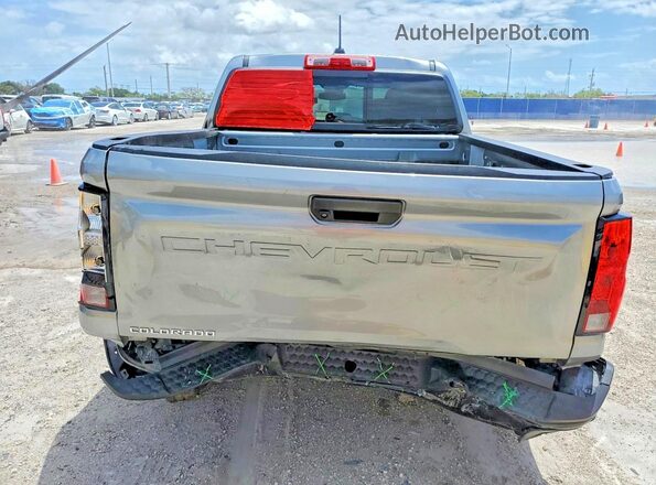 1GCGSBEC6R119601 2024 CHEVROLET COLORADO Silver Widok wnętrza z przodu