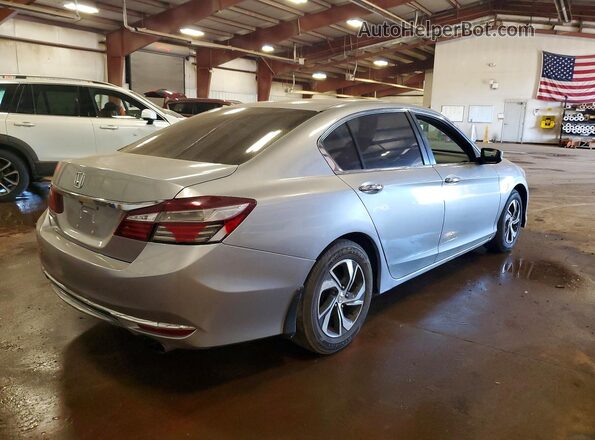 1HGCR2F35HA215283 2017 HONDA ACCORD Серебряный 