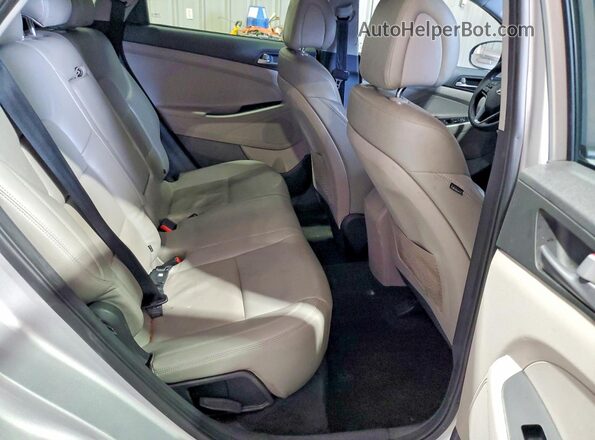 KM8J33A47HU376323 2017 HYUNDAI TUCSON Silver Вид підкапотного простору