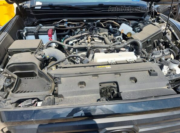 3TMKB5FN3SM041158 2025 TOYOTA TACOMA Black 