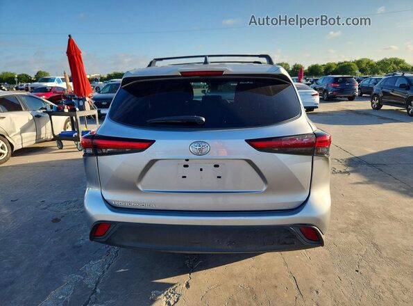 5TDCZRAH1NS550632 2022 TOYOTA HIGHLANDER Silver Вид салону спереду
