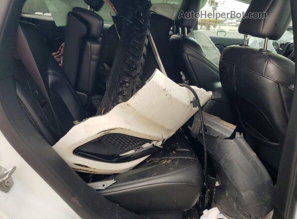 1C4PJMLX3KD307105 2019 JEEP CHEROKEE White ძრავის განყოფილების ხედი