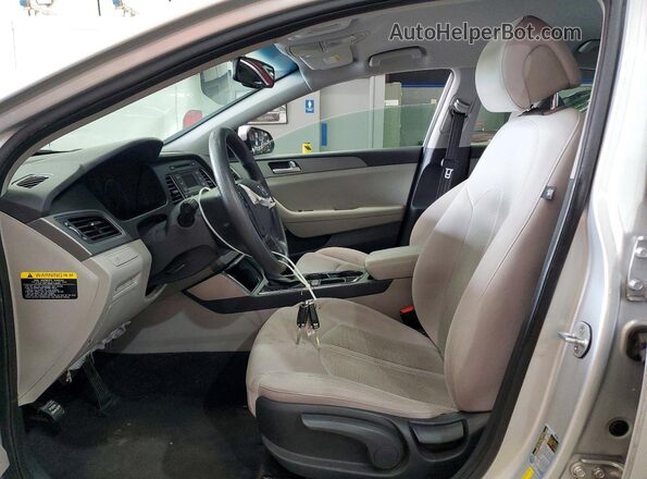 5NPE24AF2GH387190 2016 HYUNDAI SONATA Silver წინა პანელის ხედი