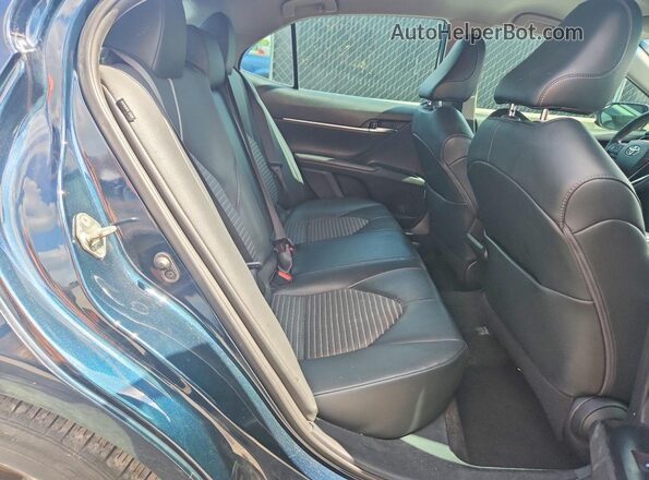 4T1G11AK4LU988667 2020 TOYOTA CAMRY Синий Вид задней части салона